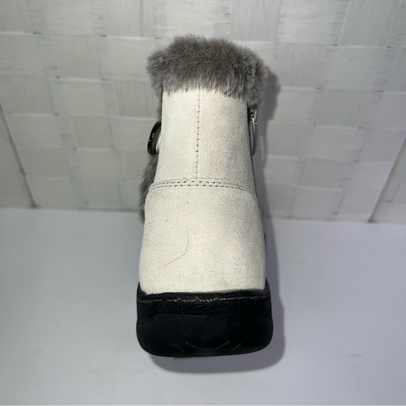 KHOMBU Cream Iris Leather Water Repellent Memory Foam Boots Women's 10 - Picture 7 of 10